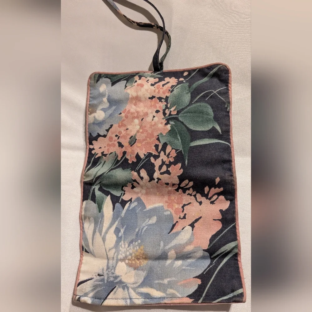 Vintage Rare Jewelry/cosmetic Floral Travel Bag Pouch w/tiny Insert zip pocket